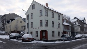 Unclassified image, 2 of 15, button - Baldursbra-Two Bedroom Apartment. (Reykjavik)