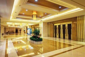 Interior - Huatian Hotel(Wuhan Xudong Metro Station) (Wuhan)