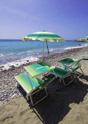 Unclassified image, 5 of 44, button - Lora Hotel (Bordighera)