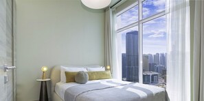 2 bedrooms, free WiFi - LUX The Ultimate Marina View Suite (Dubai)