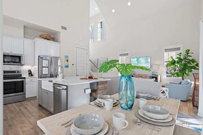 Fridge, microwave, oven, stovetop - 30A Gem | Private Pool | 3 Bedroom + Bunks (Santa Rosa Beach)