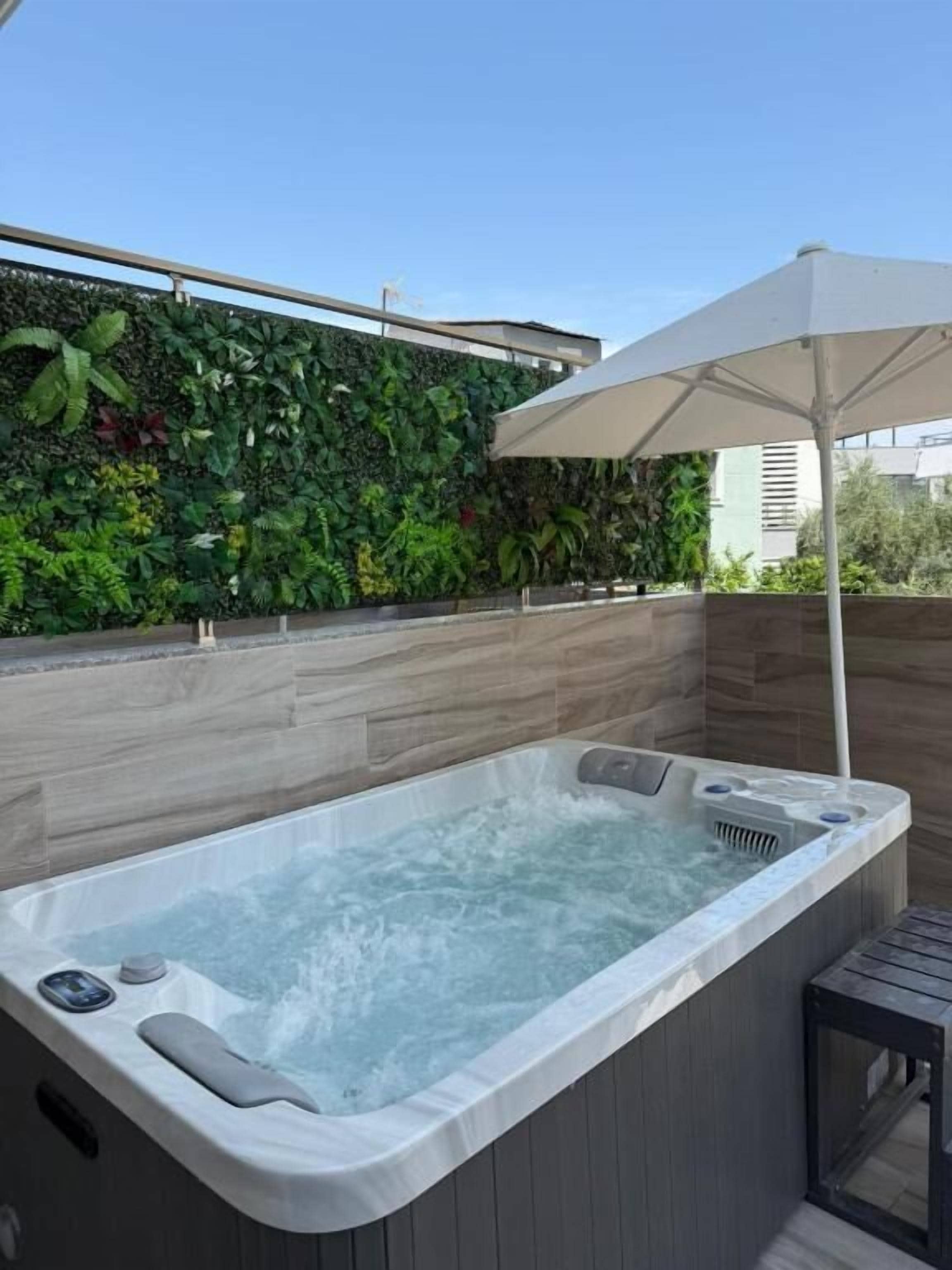 Bain à remous privé