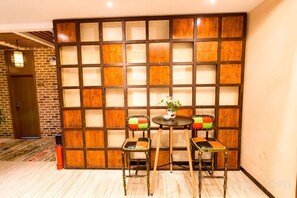Unclassified image, 5 of 42, button - OYO Nanchang Happy Waterbed Literature Hotel (Nanchang)