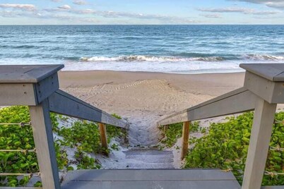 Oceanfront Downstairs Duplex | 4BR + Beach Access