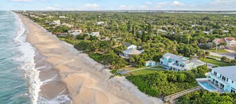 3br/3ba Oceanfront Paradise Upstairs Duplex