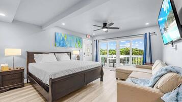 3 bedrooms, iron/ironing board, travel crib, WiFi