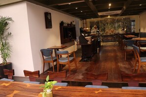 Restaurant - La Papillon Maison (Puducherry)