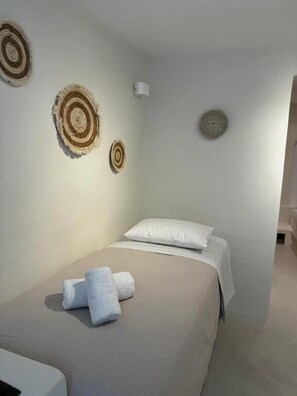 1 bedroom, free WiFi - White Sand Cave Suite (Ios)