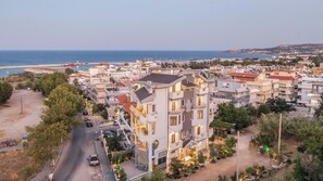 Exterior - Olympian Muses-Thalia (Rodos)