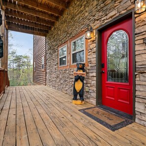 Apartment | 4 bedrooms - Beautiful Mtn Views Hot Tub Games 3 King Suite (Sevierville)