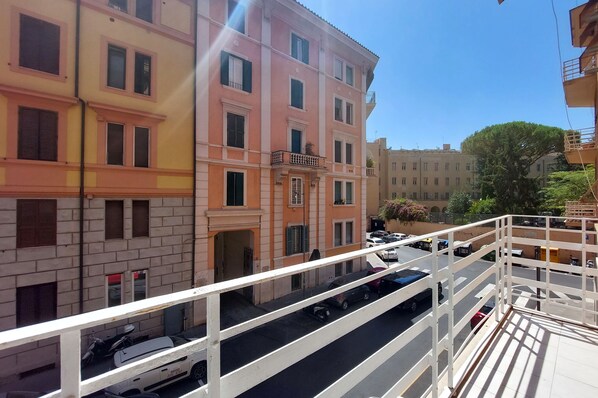2 bedrooms - 4bnb - Cavalleggeri Apartment (Rome)