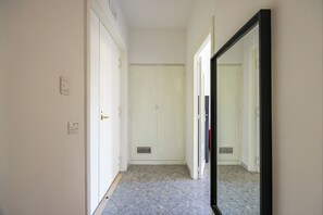 City Apartment, Balcony | Living area - Beverello apartment (Naples)