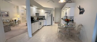 3-bedroom Lakefront house in lovely Punta Gorda, Burnt Store Lakes