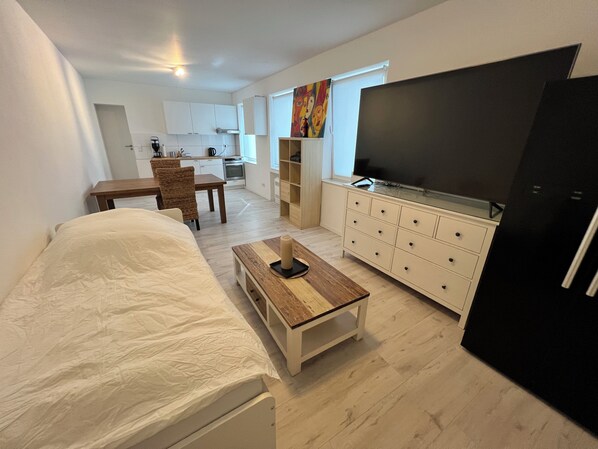 1 bedroom, iron/ironing board, WiFi, bed sheets - Ruhiges Apartment im Krefeld Zentrum Hubi2 (Krefeld)