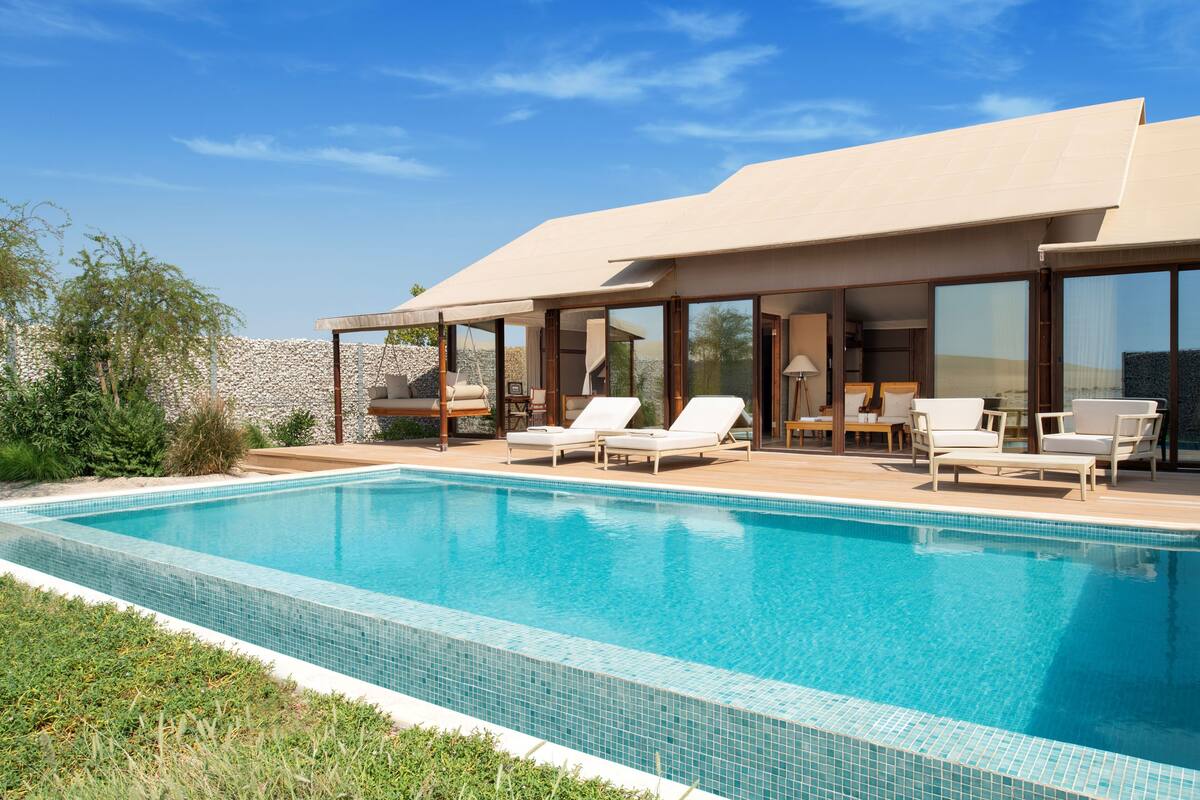 Al Barari Family Villa | Minibar, in-room safe, desk, laptop workspace