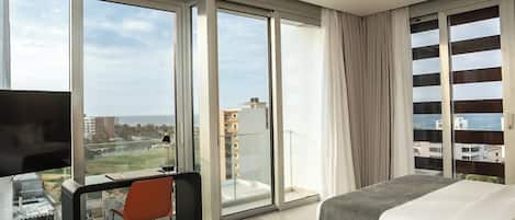 Luxury-Zimmer | Zimmersafe, Verdunkelungsvorhänge, schallisolierte Zimmer