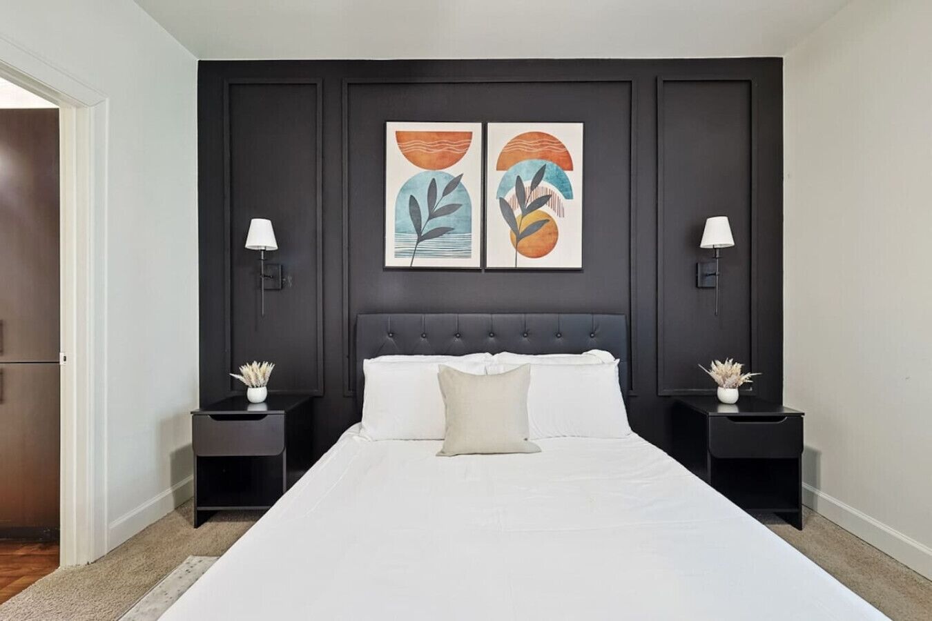 2 室のベッドルーム、WiFi、ベッドシーツ、車椅子でアクセスできる設備