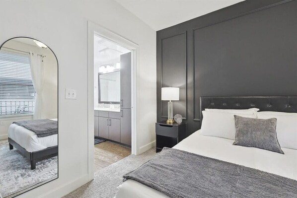 2 bedrooms, WiFi, bed sheets, wheelchair access