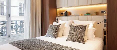 2 bedrooms, iron/ironing board, travel crib, WiFi