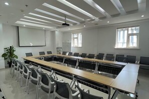 Unclassified image, 5 of 36, button - Jinjiang Inn Select Hotel (Tianjin Tanggu Subway Station Zhongxin North Road) (Tianjin)