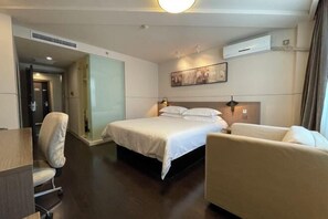 Room - Jinjiang Inn Select Hotel (Tianjin Tanggu Subway Station Zhongxin North Road) (Tianjin)