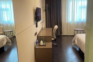 Room - Jinjiang Inn Select Hotel (Tianjin Tanggu Subway Station Zhongxin North Road) (Tianjin)