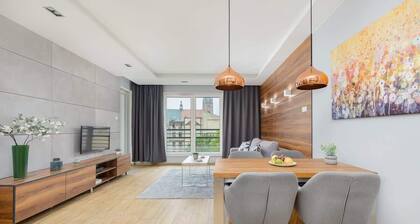Stylish Apartment with Parking | Close to the Old Town