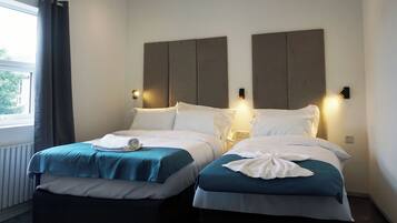 Family Triple Room | Free WiFi