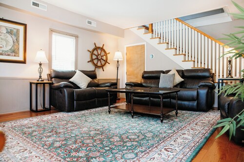 Sea Haven - Charming Family Vacation Home in Chincoteague.