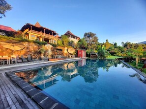 Indoor pool, outdoor pool