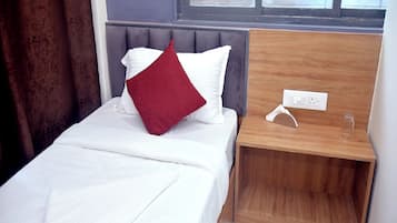 Cabane Standard | Literie de qualité supérieure, Wi-Fi gratuit, draps fournis