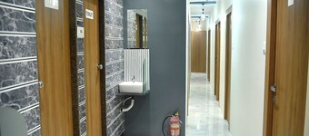 Vogue Cabin Stay Near NESCO