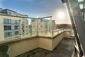 Property grounds - Panoramic Two-bedroom Penthouse (Cork)