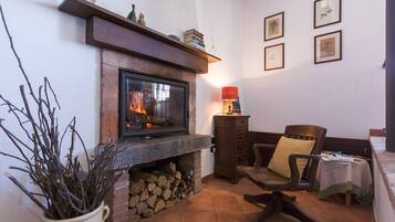 House, Smoking | 2 bedrooms