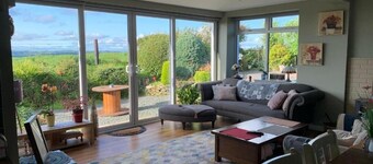 Country Cosy Cottage 