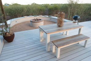 屋外ダイニングエリア