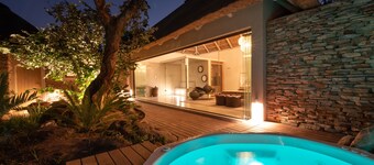 Villa Aloë Vera: Breathtaking design & wellness villa in the South African bush