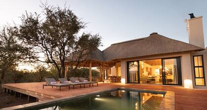 Villa Scarabee: Wonderful luxury villa in the middle of nature