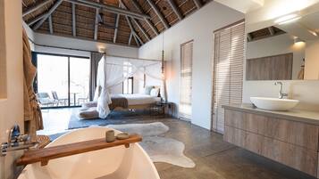 4 chambres, fer et planche à repasser, Wi-Fi gratuit, draps fournis