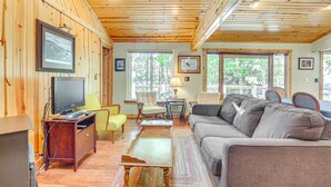 House (3 Bedrooms) | Interior - Quiet Presque Isle Home w/ Grill: Families Welcome (Presque Isle)