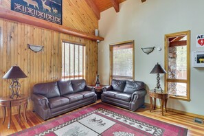 House (1 Bedroom) | Interior - Hike & Fish: Cozy Cabin w/ Patio in Show Low! (Show Low)