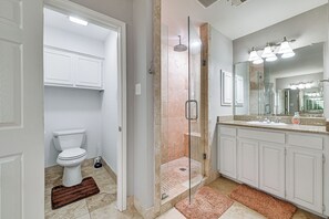 House (4 Bedrooms) | Interior - 6 Mi to Dtwn! Family Home w/ Pool in Carrollton (Carrollton)