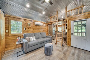 Apartment (0 Bedroom) | Interior