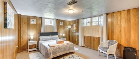 House (5 Bedrooms) | Interior