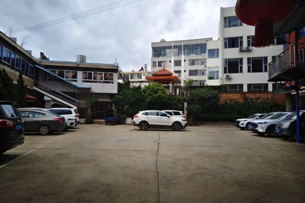 View from property - Xixi Lishui Mansion Hotel (Luxi)