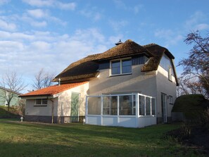 Villa | Exterior