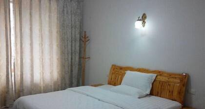 Qingya Inn on the West Grand Canyon Hot Spring