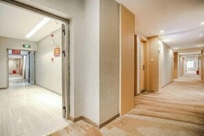 Interior - Guangzhou Jiulong Hotel (Sansui Fuzheng West Road Branch) (Sansui)