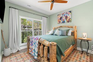 2 bedrooms, iron/ironing board, WiFi, bed sheets - Babbling Brook-New construction (Maggie Valley)