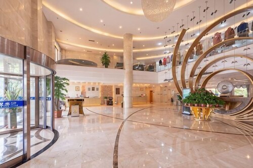 Huanghe Guesthouse